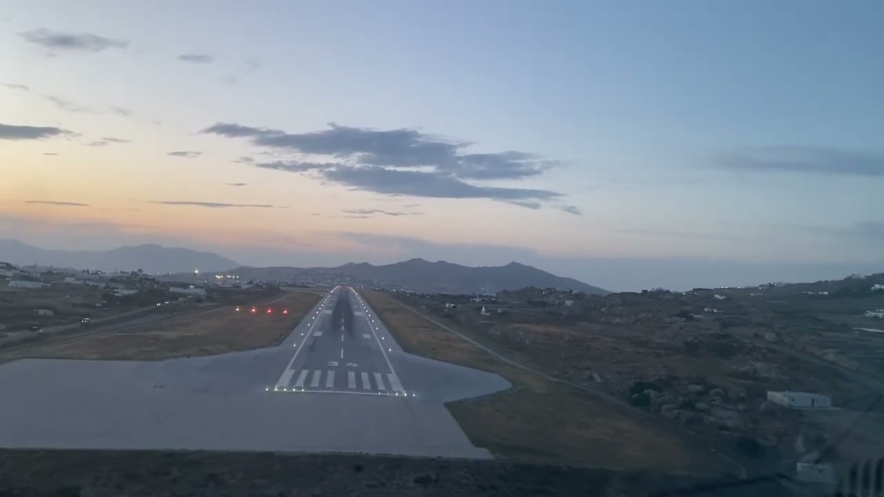 Approach and Landing Mikonos RWY 34 (cockpit view)