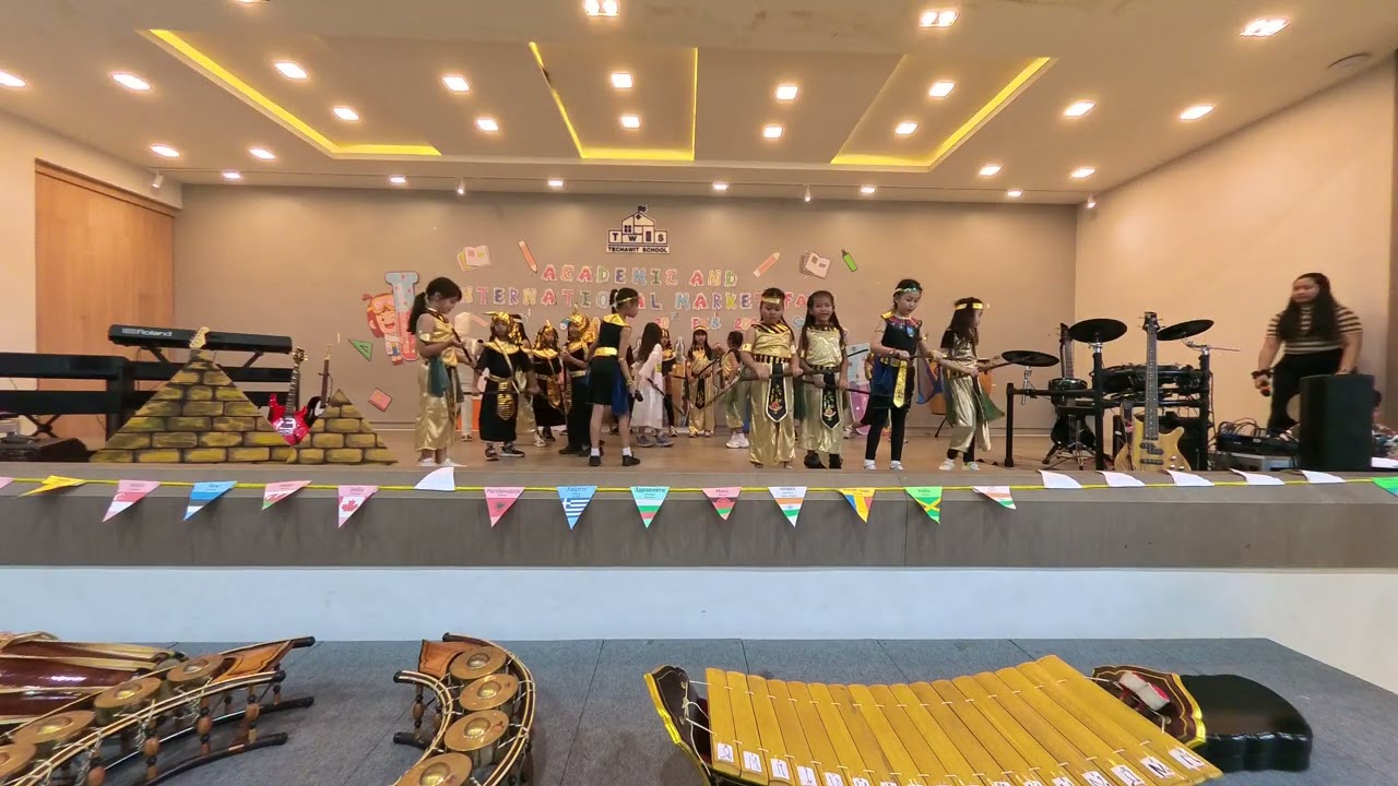 G.2 Zebra Egyptian Show