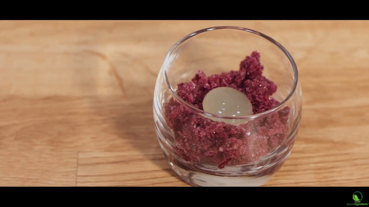 Sferificazione inversa di ginTonic con granita d'uva Specialingredients.it