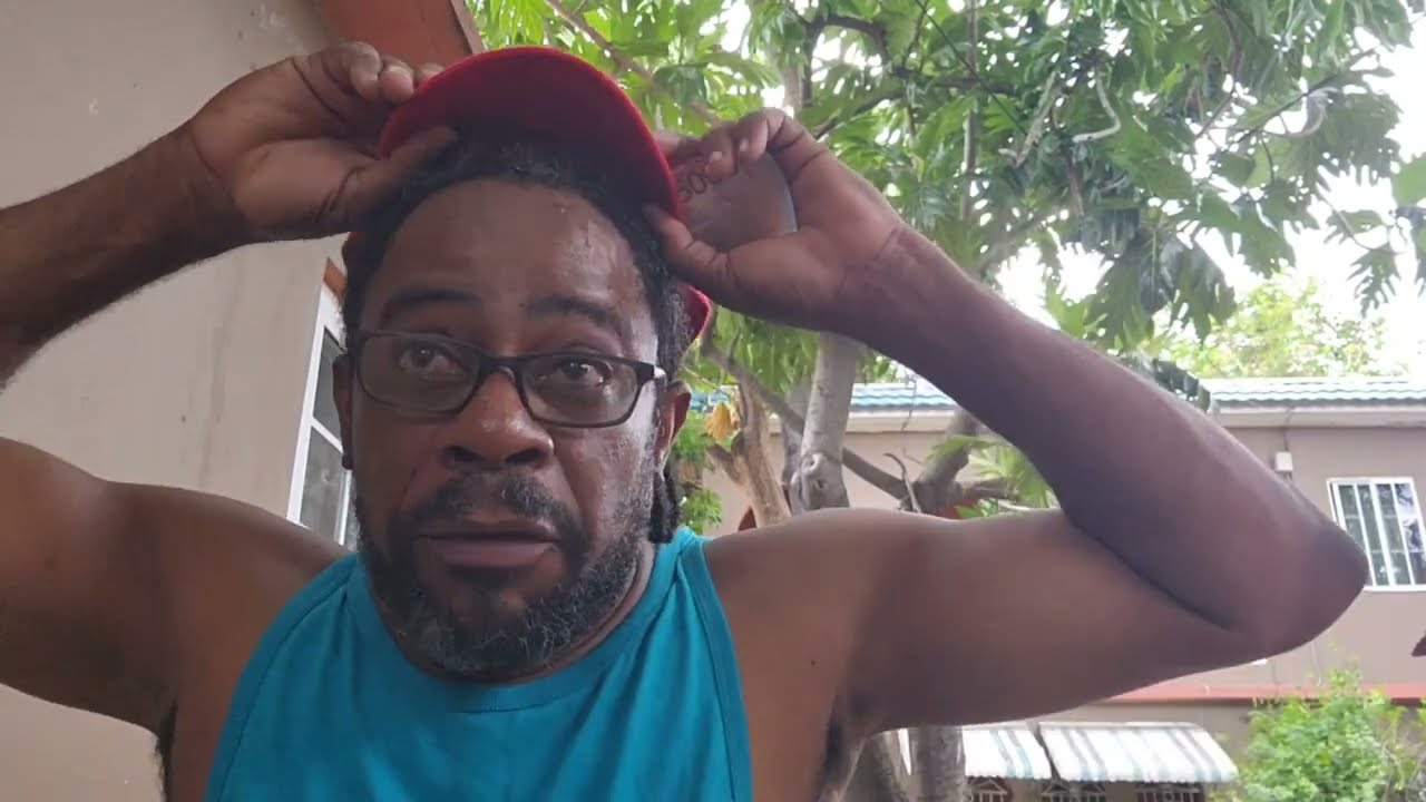 Cratches M%uth Carlos/ Bar F£y G@l/ Andrea Fleason All Come To Di Front Donna Begging U Katch🙄