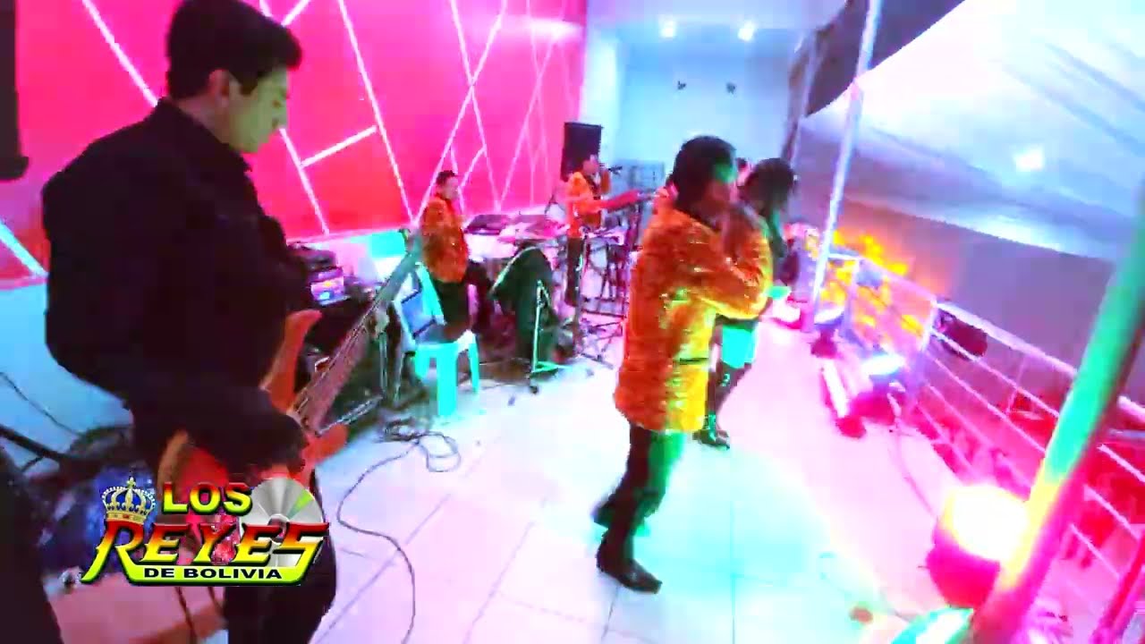 LOS REYES DE BOLIVIA EN VIVO - Lunita dame platita, Una y otra vez, Lindas chiquillas