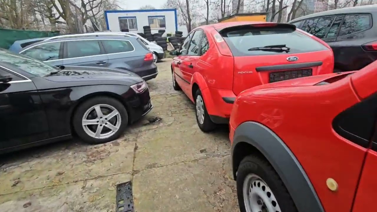 Tańsze Auta.. Ceny od około 1000 do 4 tys euro.. Ponad 800 Aut na Tym Placu.. Zapraszam