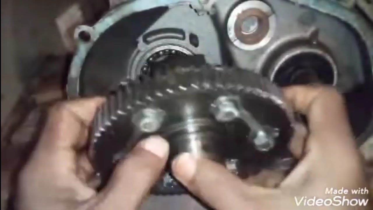 two strok three wheeler differencer side fitting