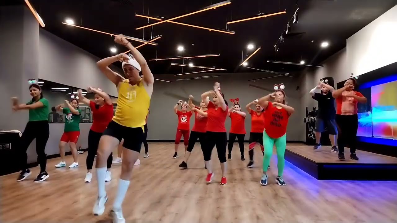 AGUA BELLA - MIX NAVIDAD / COREOGRAFÍA - JORGE REYES
