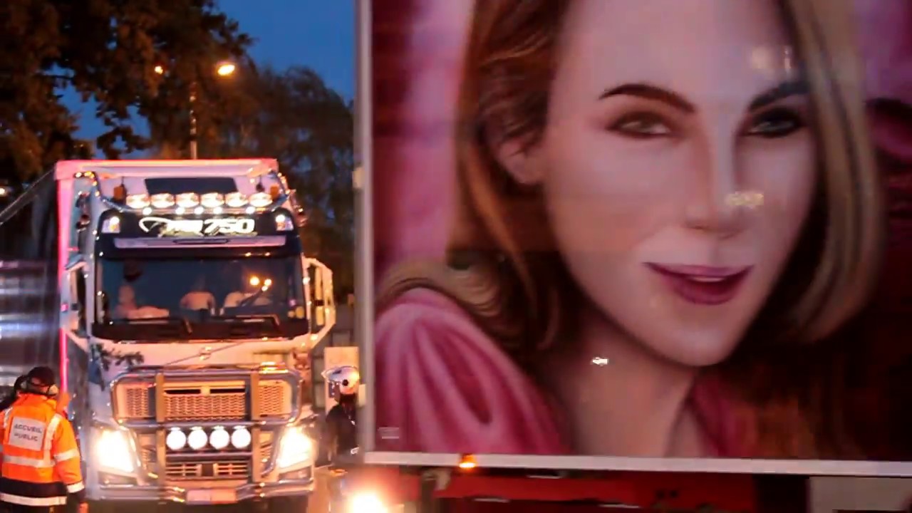 Best Europe Big Rig Truck Show 2017 - 18 Wheeler Trucks And Semi-Trailers - Trucker Videos