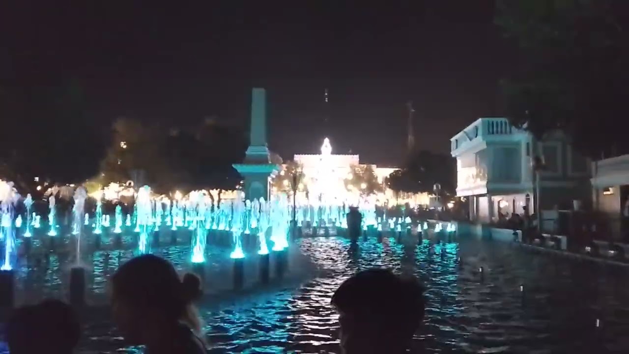 Vigan fountain show