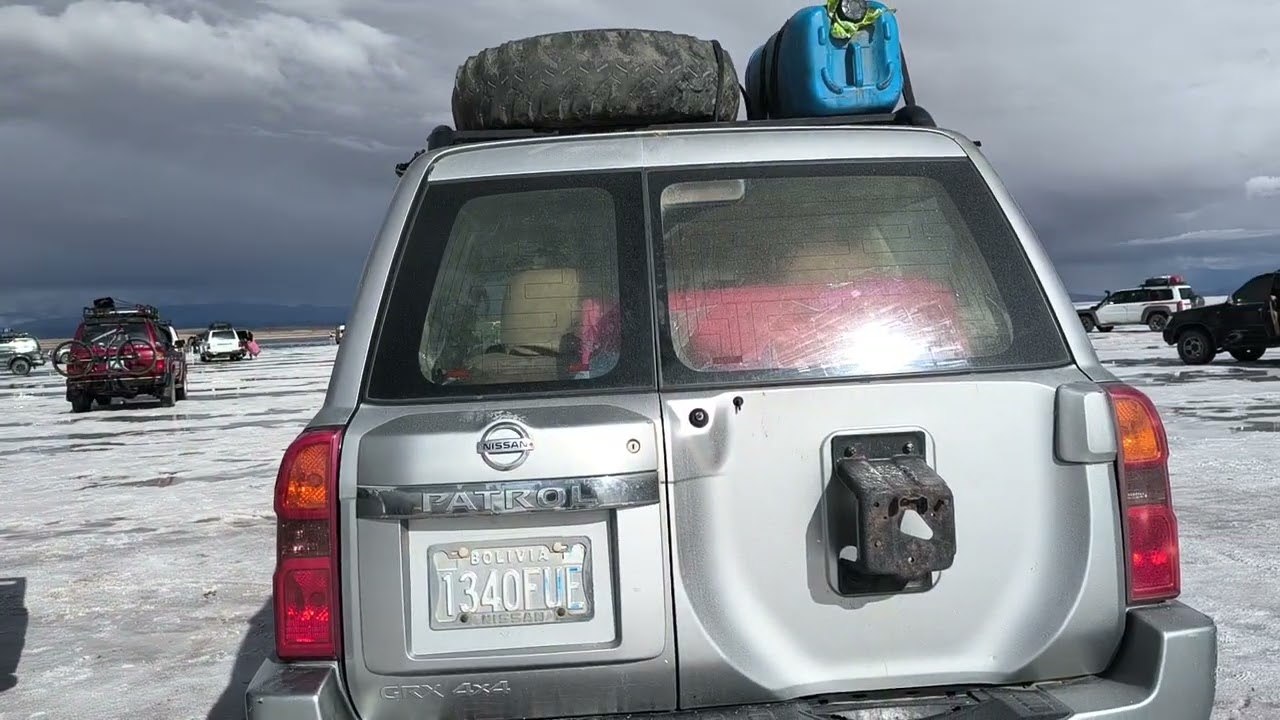 Uyuni rumbo al monumento dakar