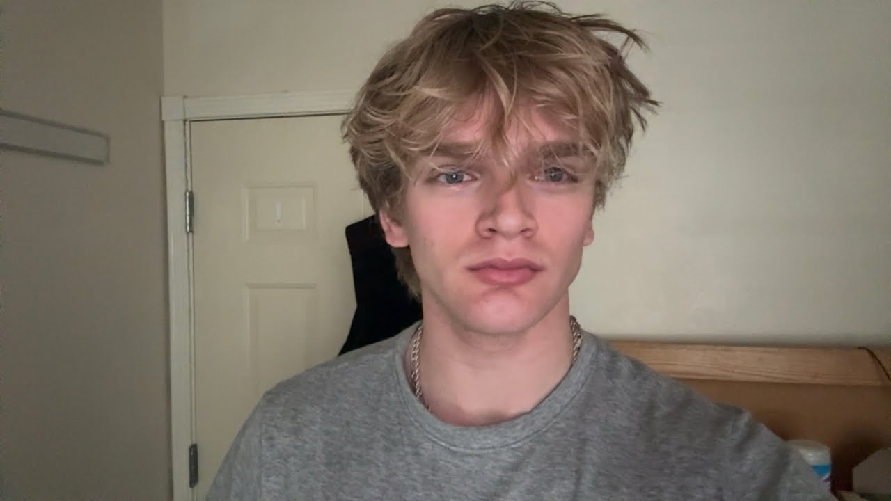 Strawberry Blast C4 Review also just talking for a while—watch if you like youtube 