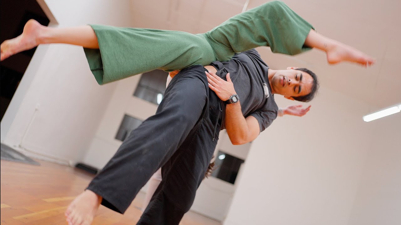 Contact Improvisation With Bren Veziroglu and Clairey Evangelho : Balm
