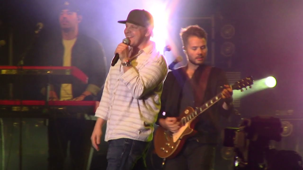 2022 03 20 Gavin DeGraw - How Lucky Can A Man Get