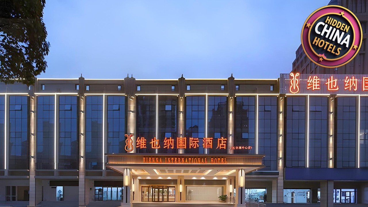 Vienna International Hotel Causeway Bay Square Honggutan Center | Nanchang, China | Hotel Review 🌟