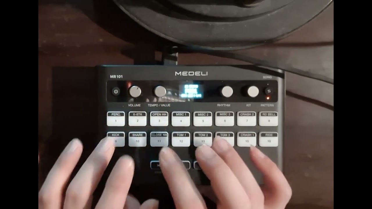 Country roads rythm box medeli เล่นตามเพลง