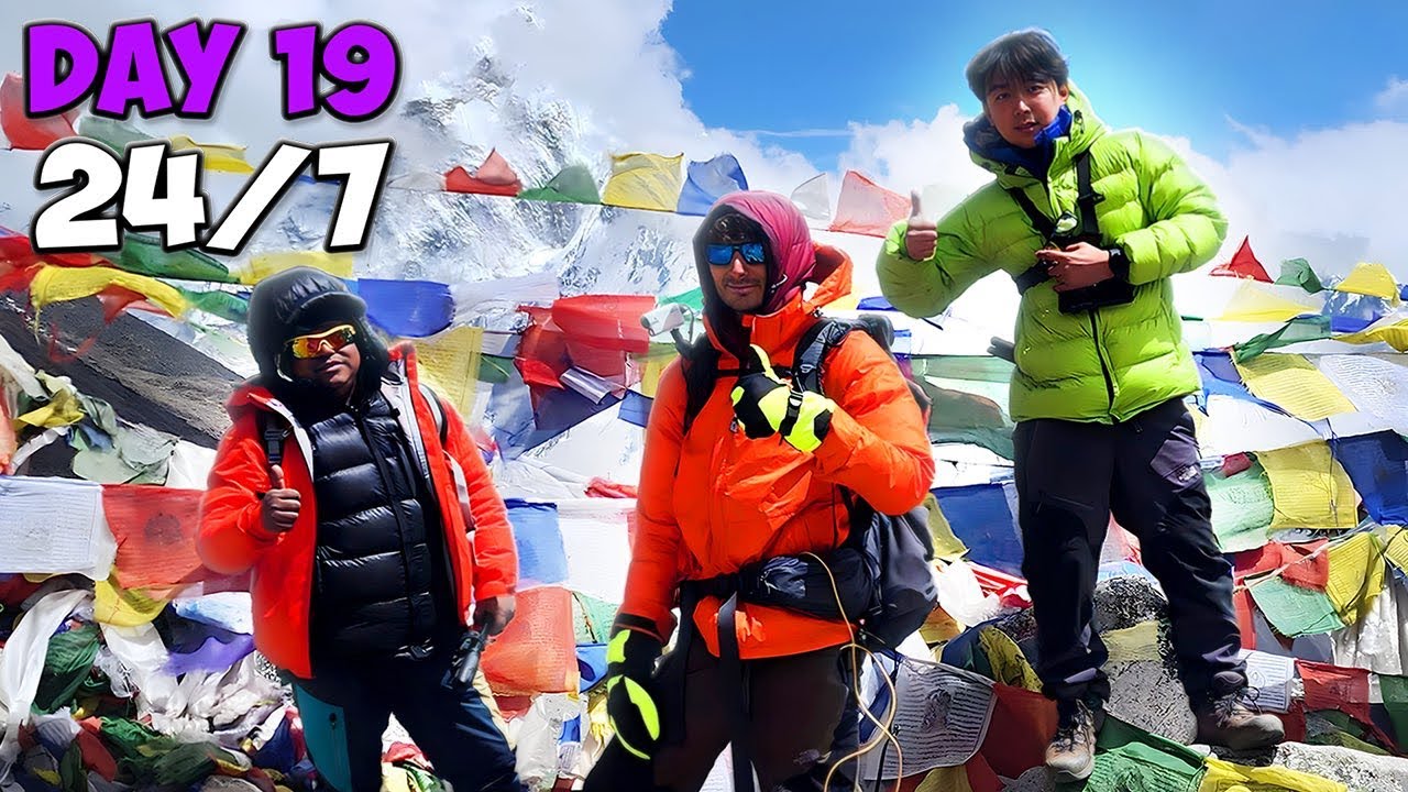 Climbing Mount Everest! Subathon $1/1 Minute, Surviving LIVE
