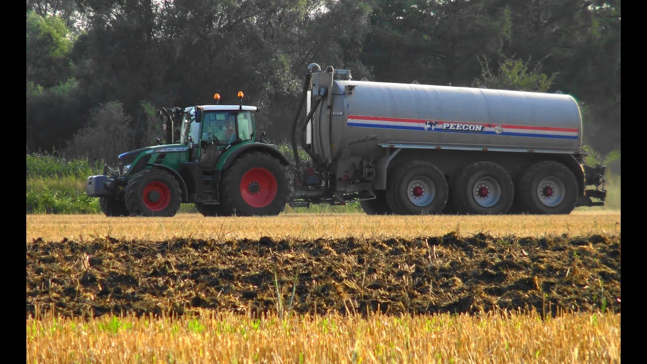 Fendt 720 and MF 7719 - Spreading slurry