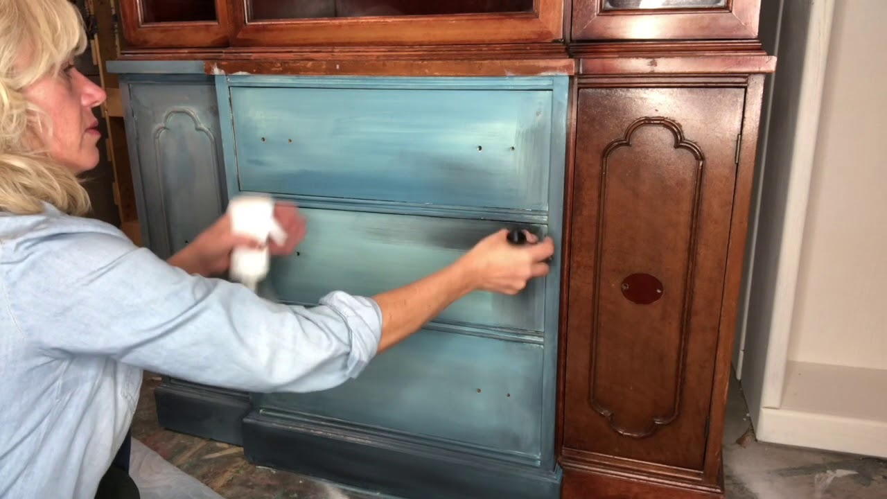 HOW TO BLEND PAINT ON FURNITURE EASY DETAILED