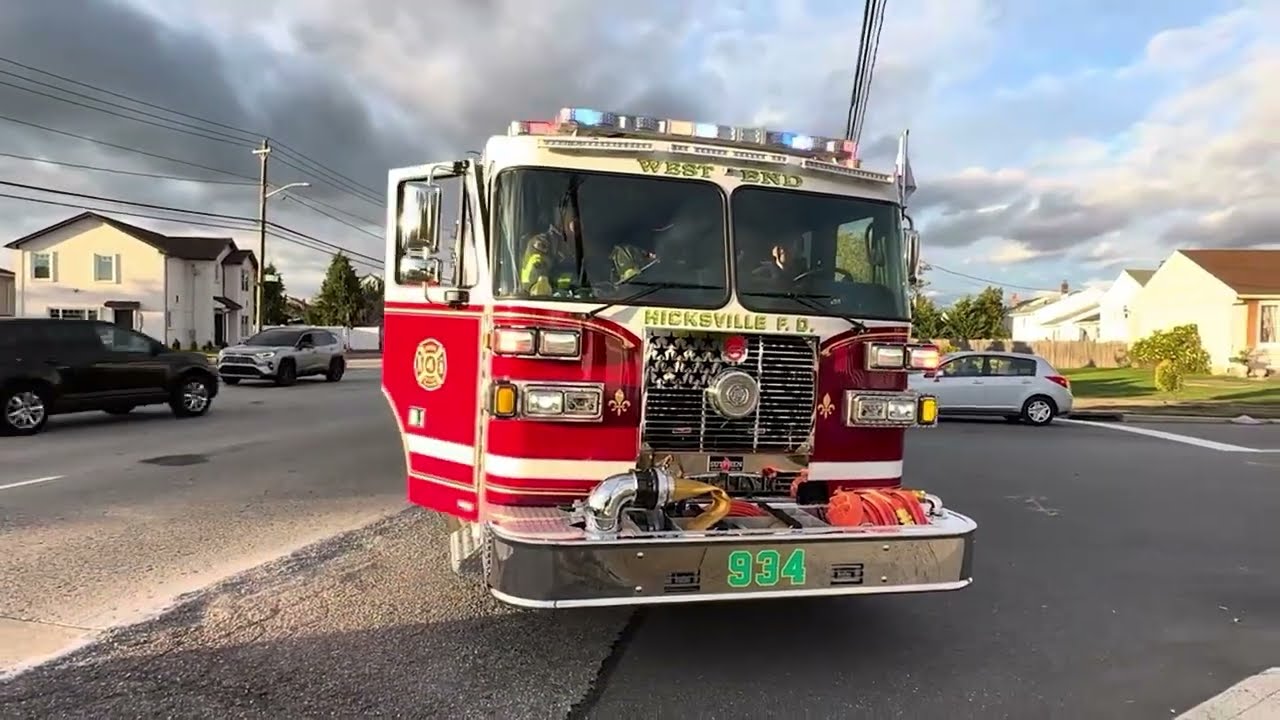 **PRE ARRIVAL** Hicksville F.D. Responds to an Auto Accident!