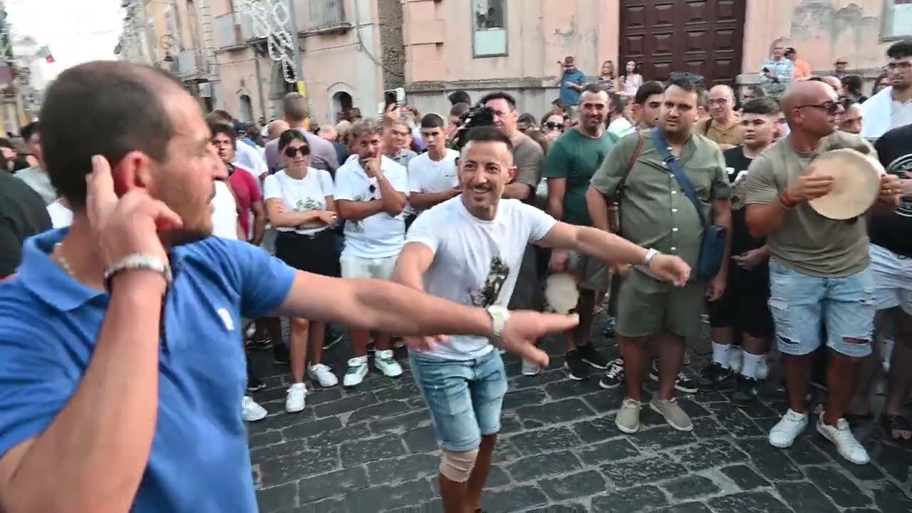 Gioiosa Ionica SAN ROCCO. Festa 2025. BALLOVOTIVO a RITMO di TARANTELLA. 1/4