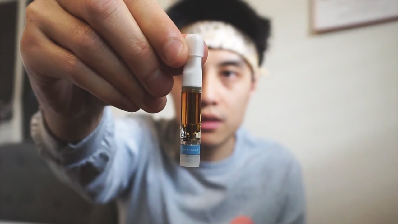 TRYING THE NEW HONEYLEAF LIVE RESIN CARTRIDGES