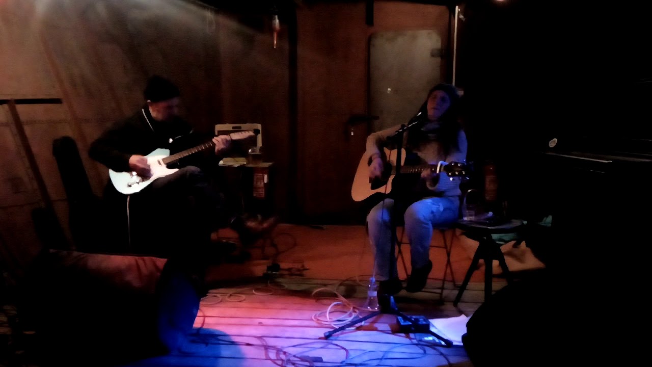 Sara Caramitti & Mark Tierney (from Turpentine ray) -Waiting for better days