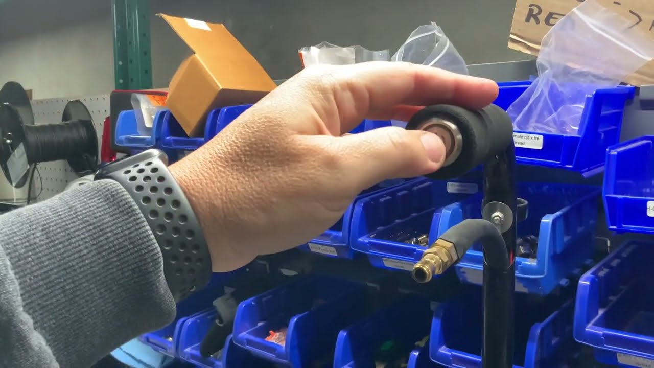 Install external battery on Gentoo Sprayer