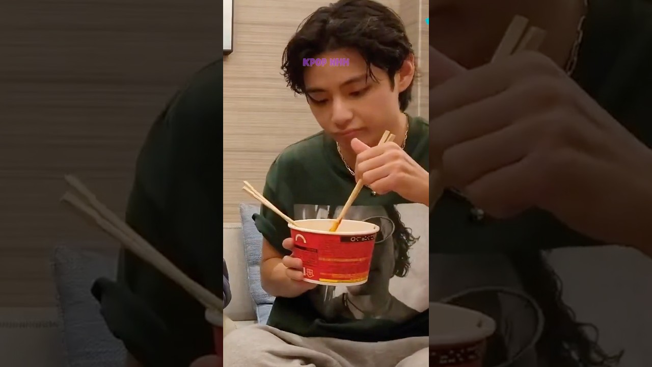 Taehyung Reaction When Eating Spicy Food 😆😅 