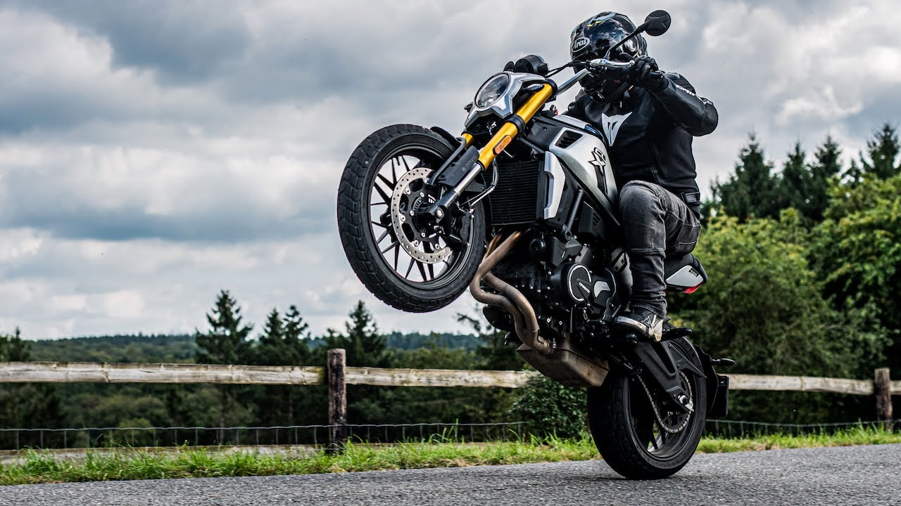 2021 CFMoto 700 CLX : Chinese middenklasse killer?