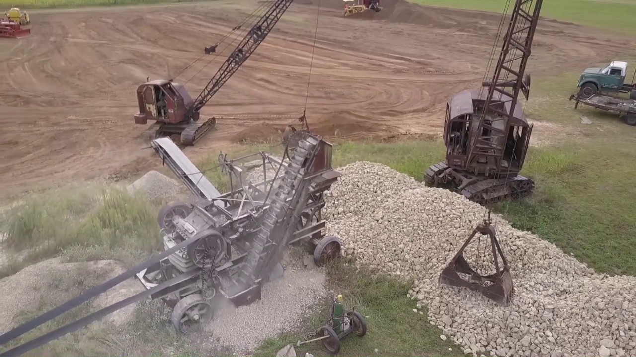 Badger Steam & Gas 2017: 1920s Rock Crusher