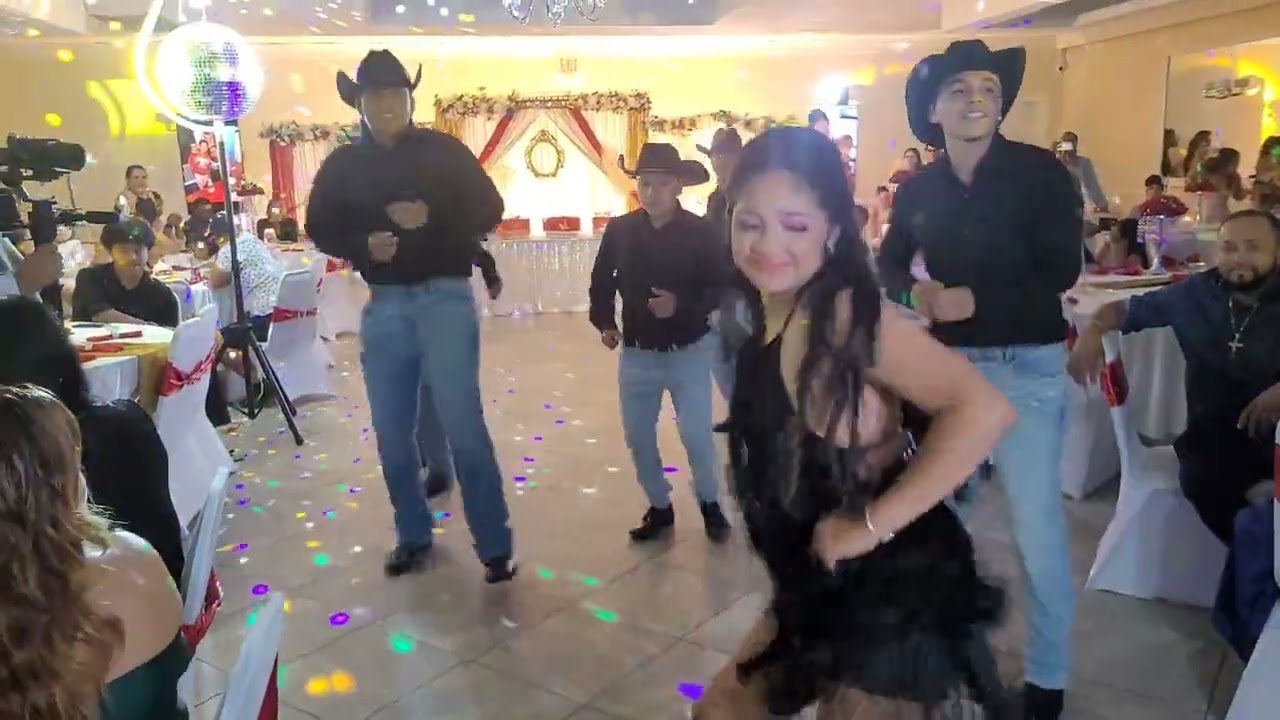 Baile de la iguana baile sorpresa xv de sofia