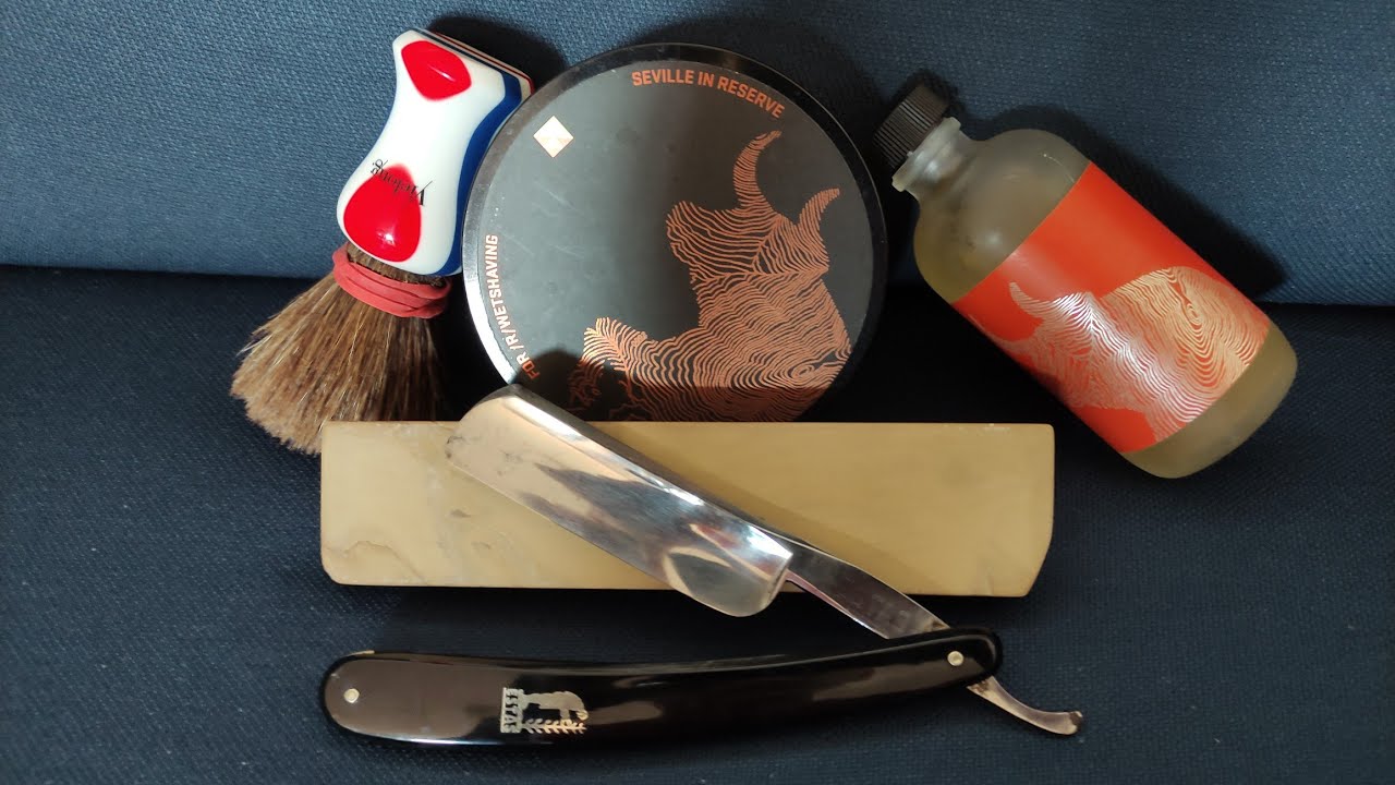 BELGA GIALLA VINTAGE...ESTAS SOLINGEN....BARRISTER AND MANN