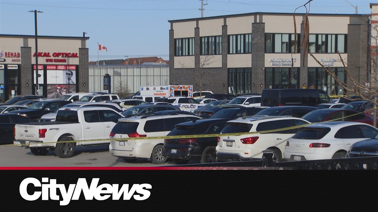 Daylight shooting in Brampton plaza leaves one man dead