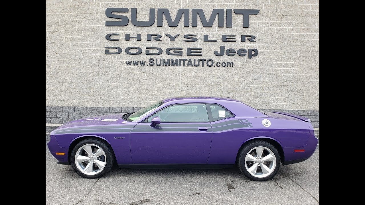 2014 DODGE CHALLENGER RT CLASSIC MOON PLUM CRAZY WALK AROUND REVIEW SOLD! 9637B  www.SUMMITAUTO.com