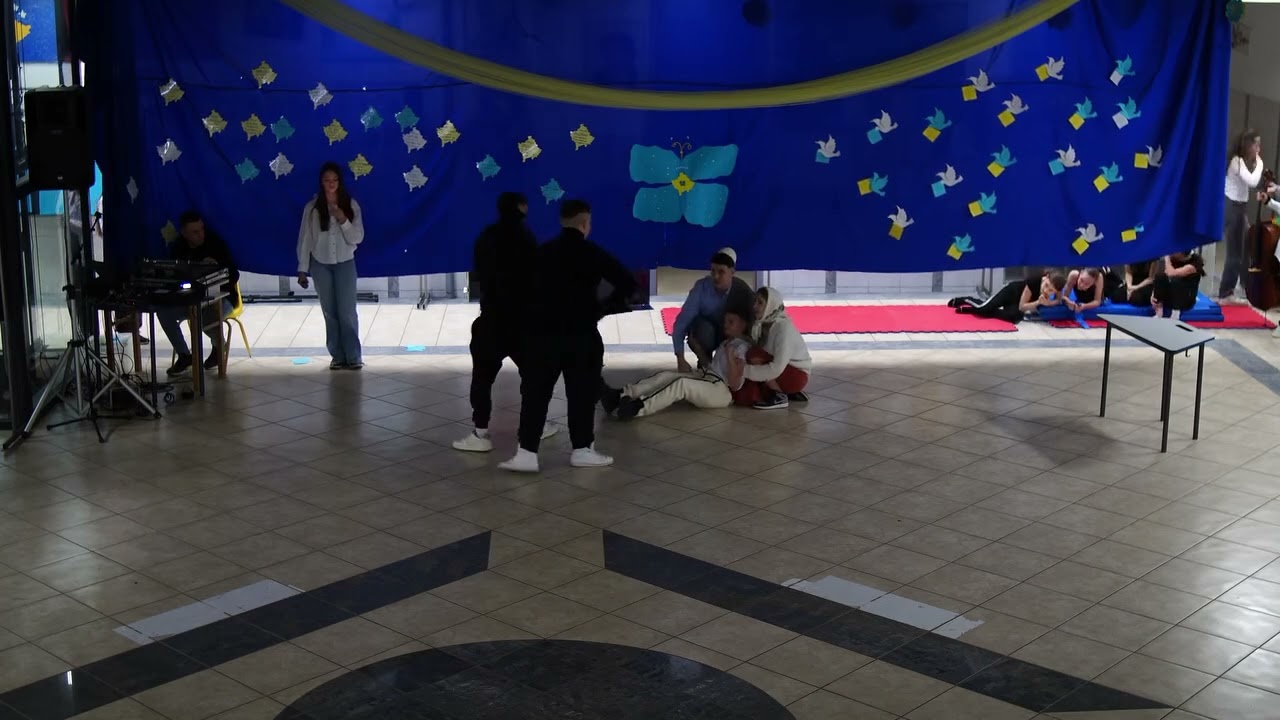 Drama e përgatitur nga nxënësit e shkollës 