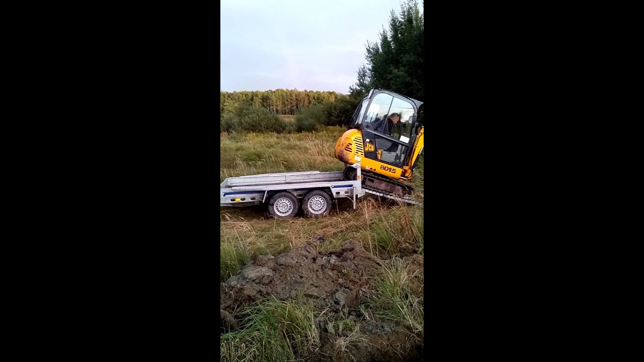 Jcb 8015