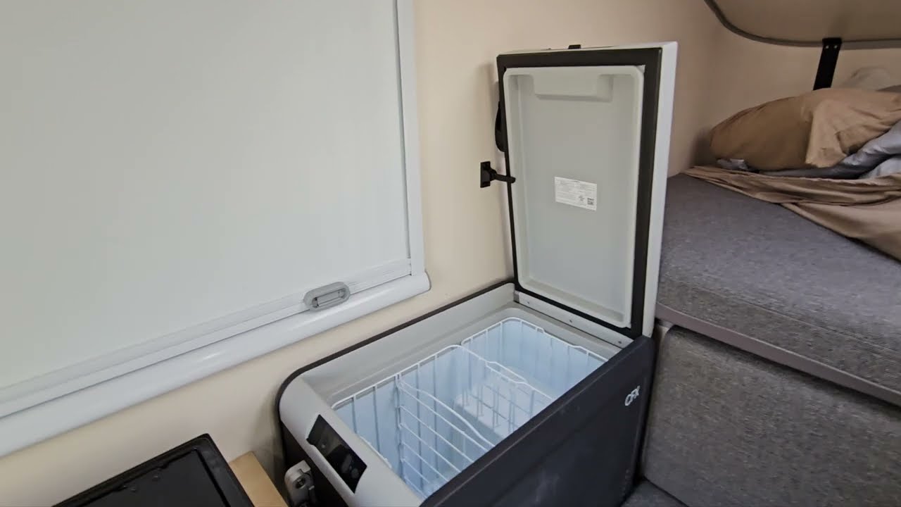Scout Camper YOHO Fridge Hold Open Mod.  No hands!