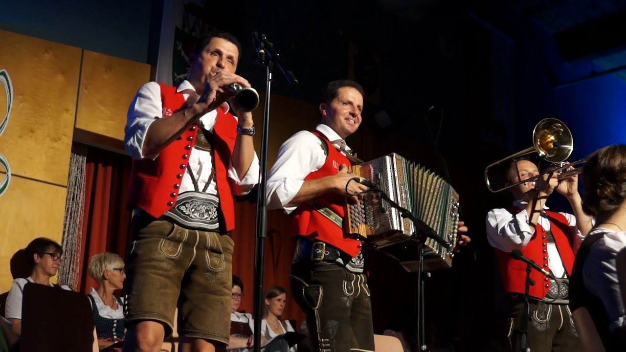 Filzmooser Tanzlmusi (Sbg) 30-2 © OlmHERZ