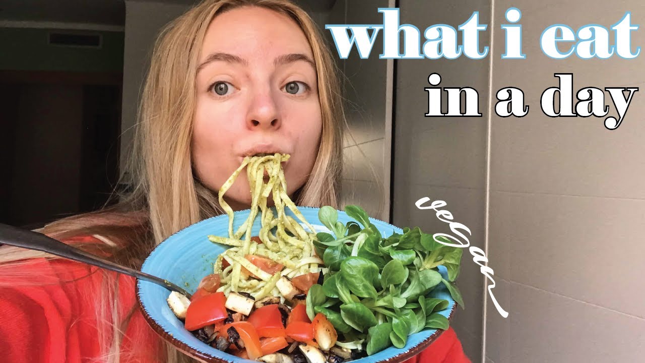 WHAT I EAT IN A DAY *vegan in college*