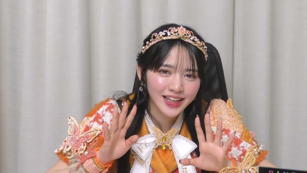 Pretty Japanese Women Sneezing 71
