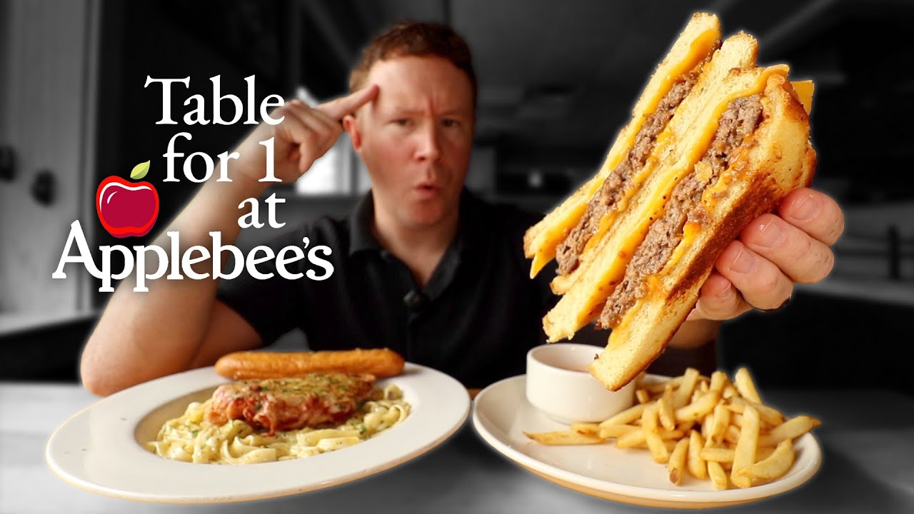 Сегодня я пообедал в одиночестве в Applebee's за 32,62 доллара.