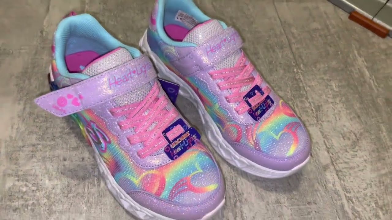Skechers Heart Lights