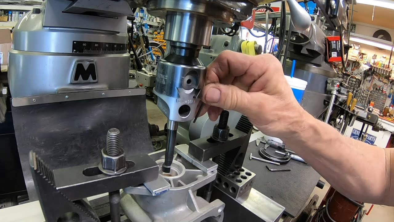 Замена нижней втулки газонокосилки на игольчатый подшипник