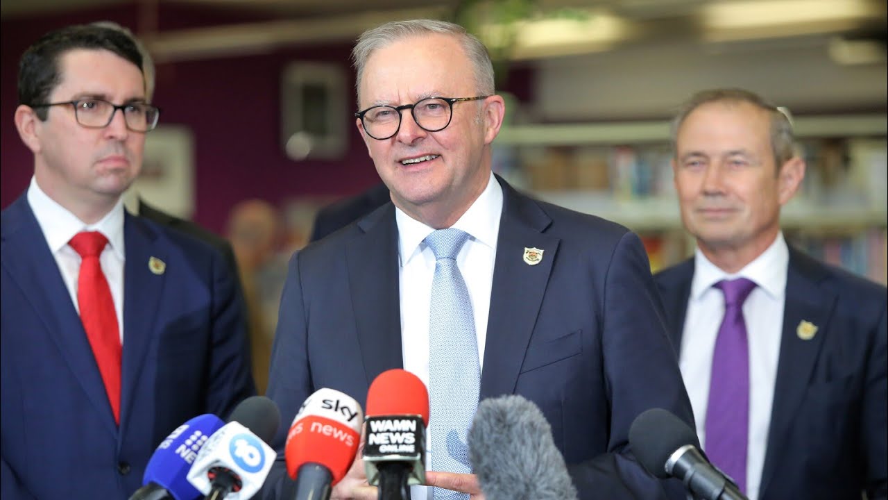Workers will &lsquo;earn more&rsquo; under Labor government