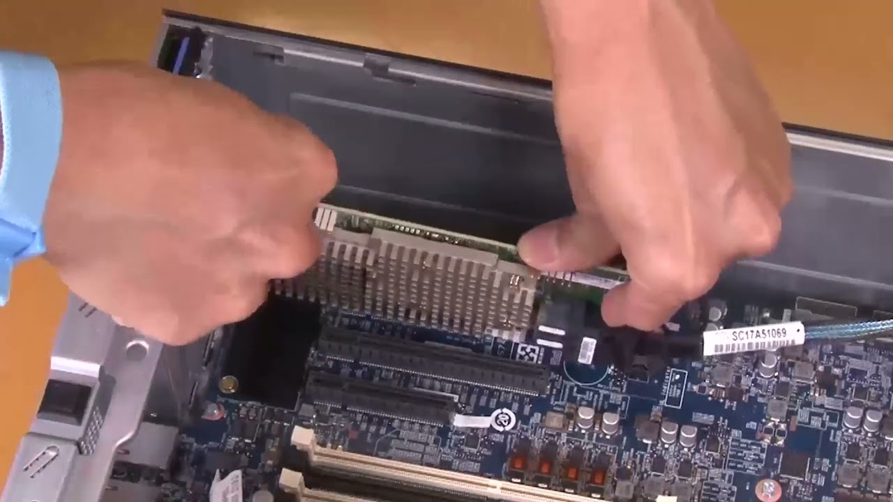 ST650 V3 installing a half-length PCIe adapter