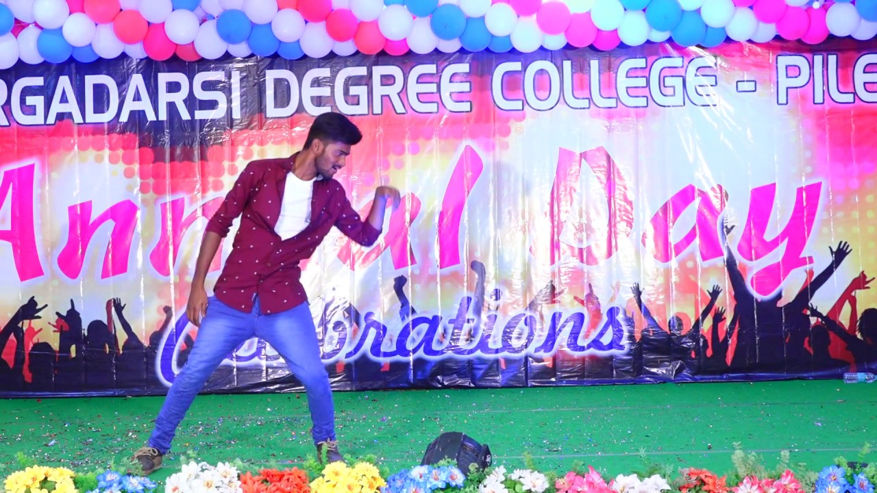 Freedom song//Yevadu movie//Anil Kumar//