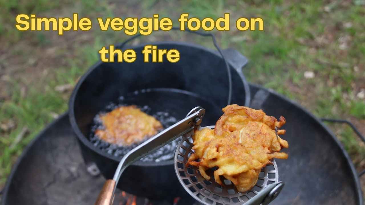 Campfire Pakoras: Easy Outdoor Cooking for Groups