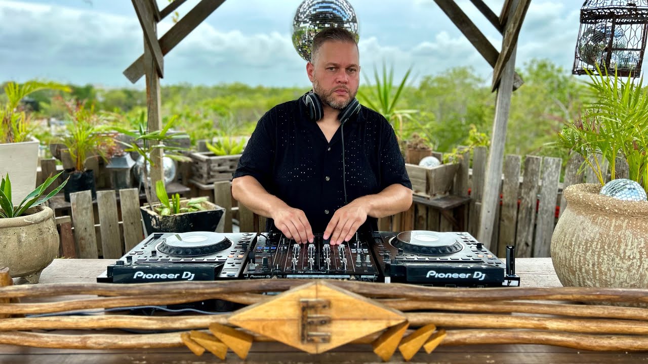 JSUN | Afro Latin House | A Night In Tulum - The First Night | By 
