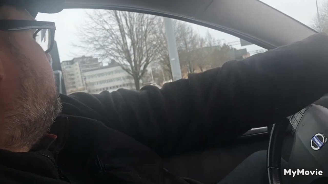 En bil tur till målsryd jag kör jonas bil