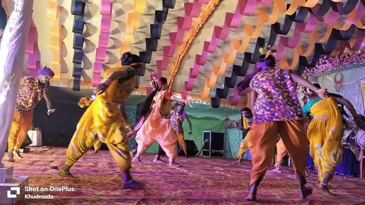 हमर छत्तीसगढ़ लोक कला मंच कि शानदार प्रस्तुति 🥰 ग्राम खुड़मुड़ा थाना-बेरला में ♥️