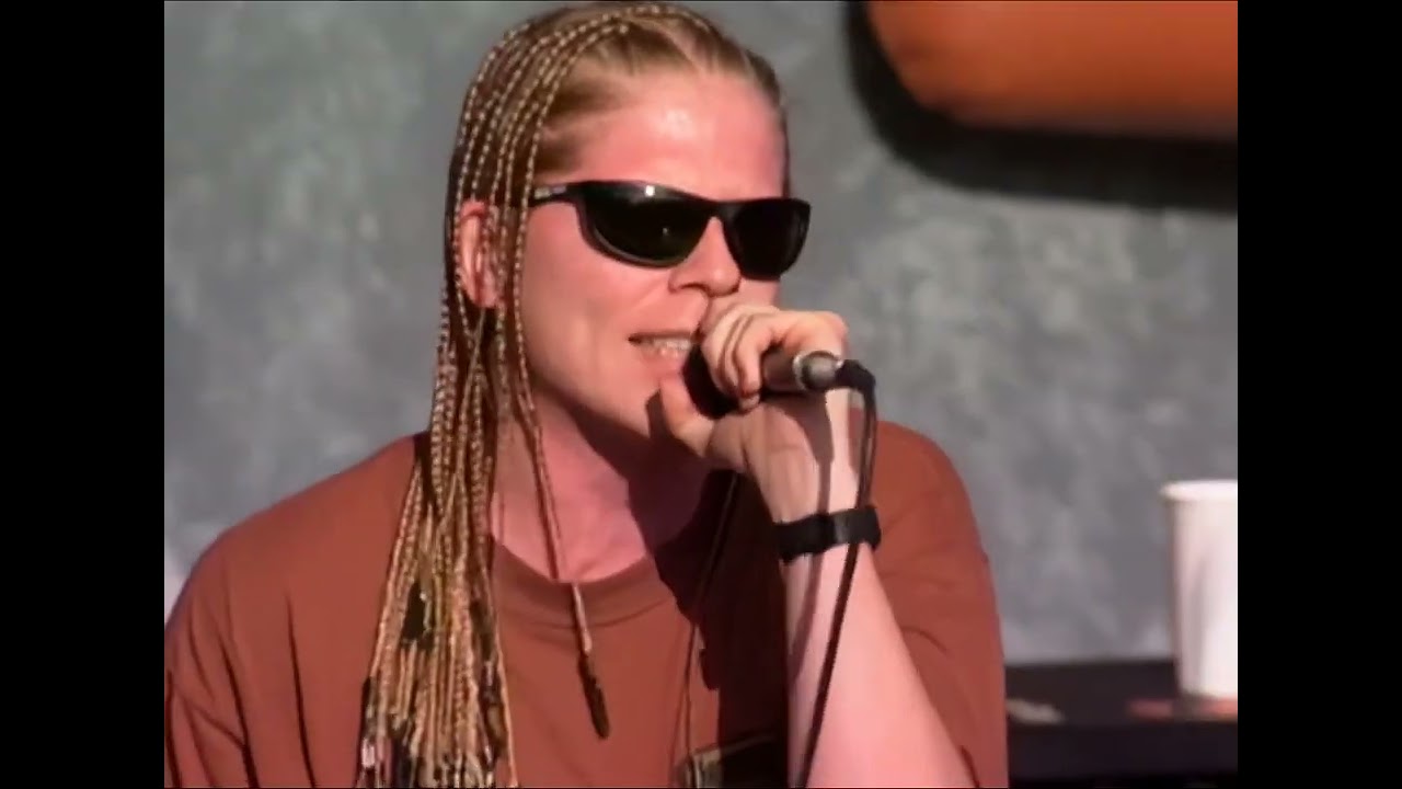 The Offspring - (Irvine Meadows Amphitheatre) Irvine,Ca 6.11.94 KROQ Weenie Roast