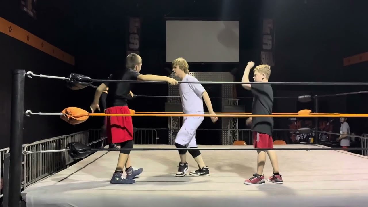 Me wrestling at @FutureStarsofWrestling @futurestarsofwrestlingtrai5258 