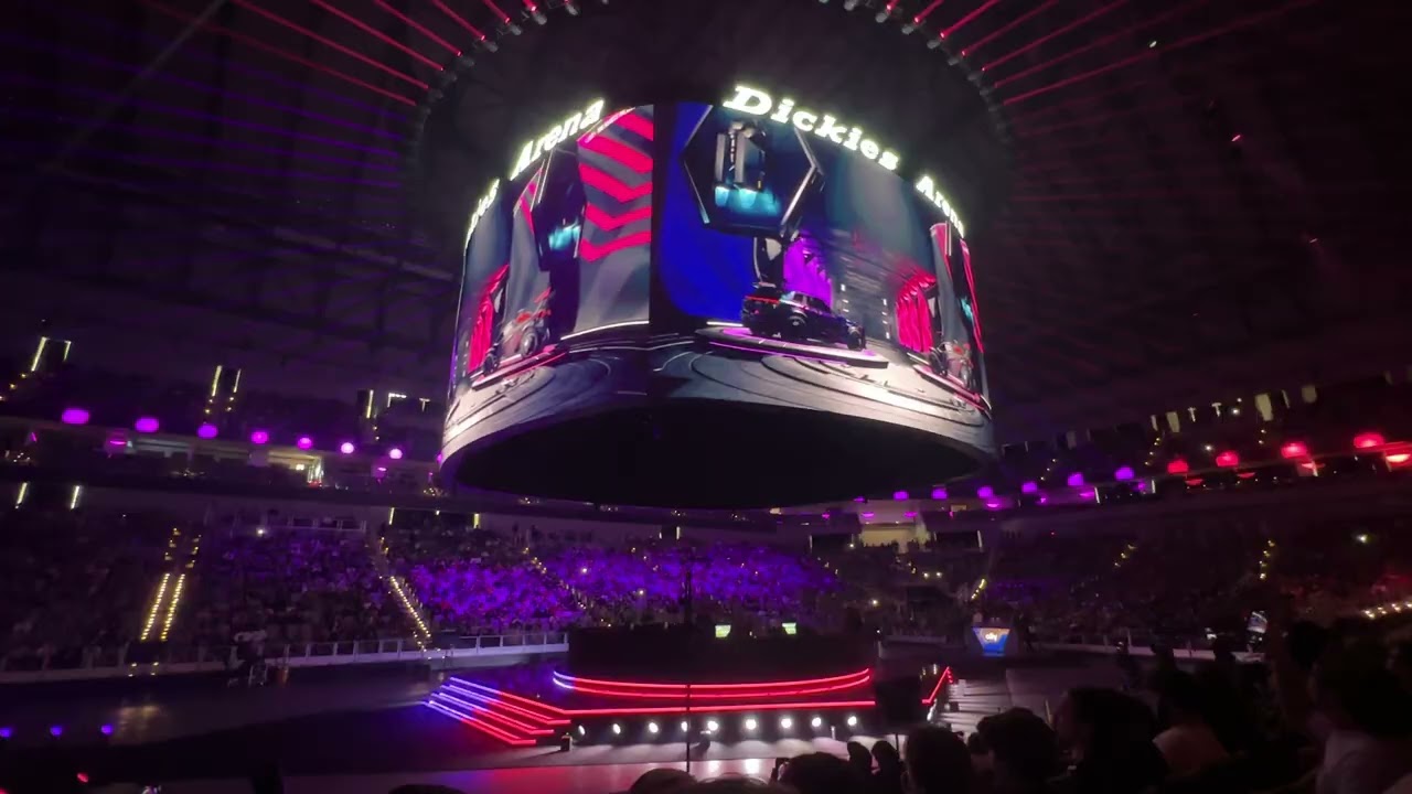 Stax Introduction Grand Finals | Crowd Reaction | RLCS WORLDS 2024 | G2 Vs BDS